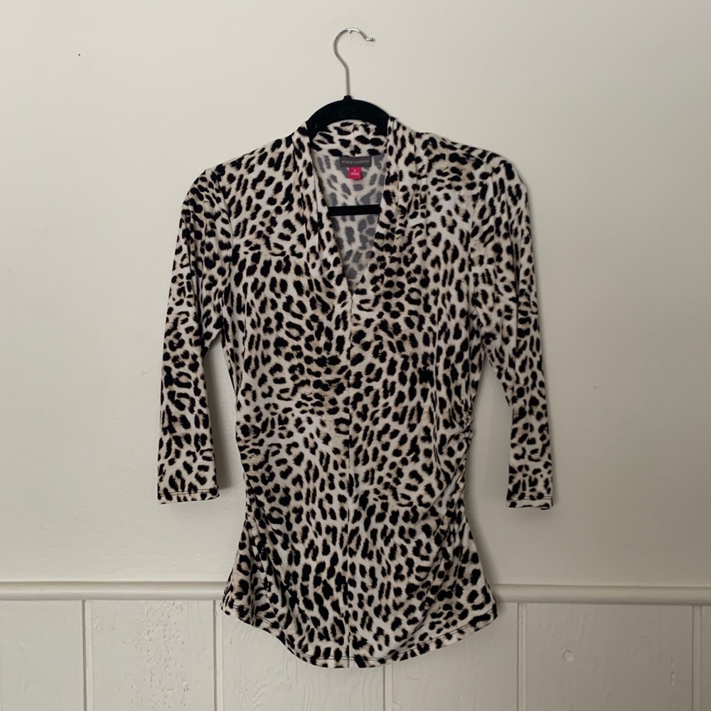 Vince Camuto Leopard 3/4 Sleeve V-Neck Blouse S - Picture 3 of 8